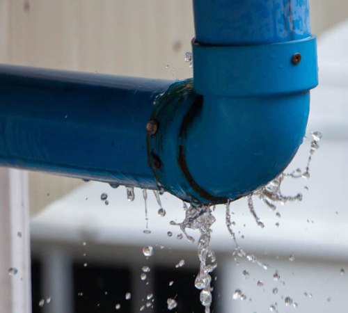 Các nguyên nhân dẫn đến rò rỉ nước phổ biến