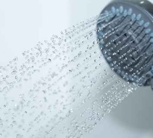 Lợi ích của vòi hoa sen giúp tiết kiệm nước