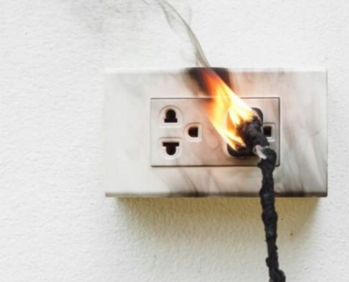 10 cách ngăn ngừa các mối nguy hiểm về điện trong nhà