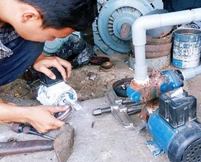 Thợ sửa chữa điện nước Quận 10, giải quyết sự cố điện nước nhanh chóng