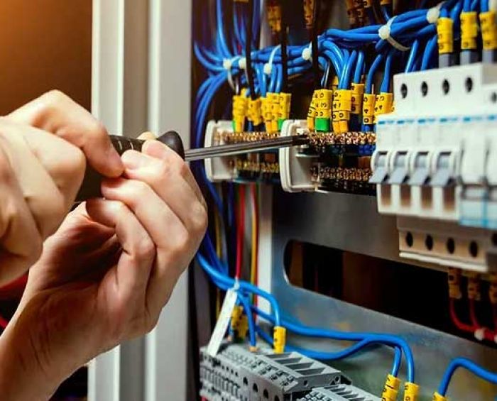 Các sự cố điện thường gặp tại các hộ gia đình