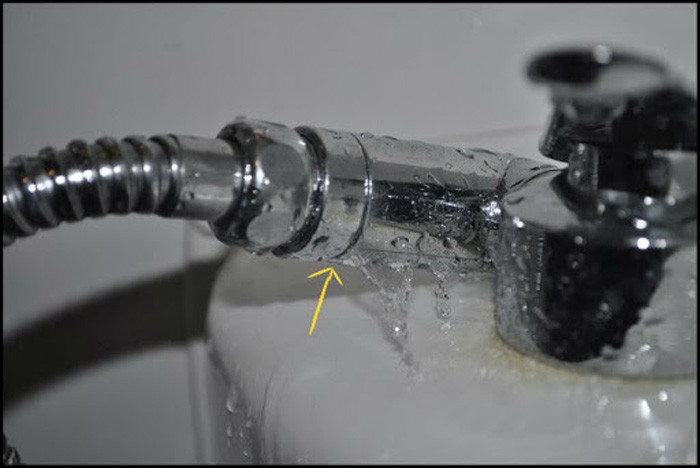 Sự cố rò rỉ nước Sự cố rò rỉ nước